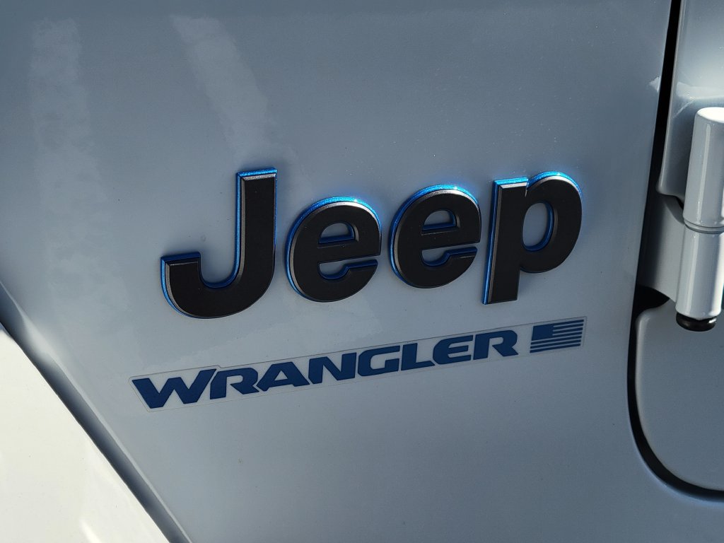 Used 2024 Jeep Wrangler High Altitude AWD/4WD image 27