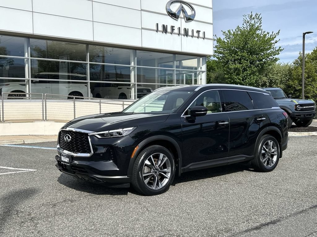 Certified 2023 INFINITI QX60 Luxe w/ Cargo Package AWD/4WD image 1