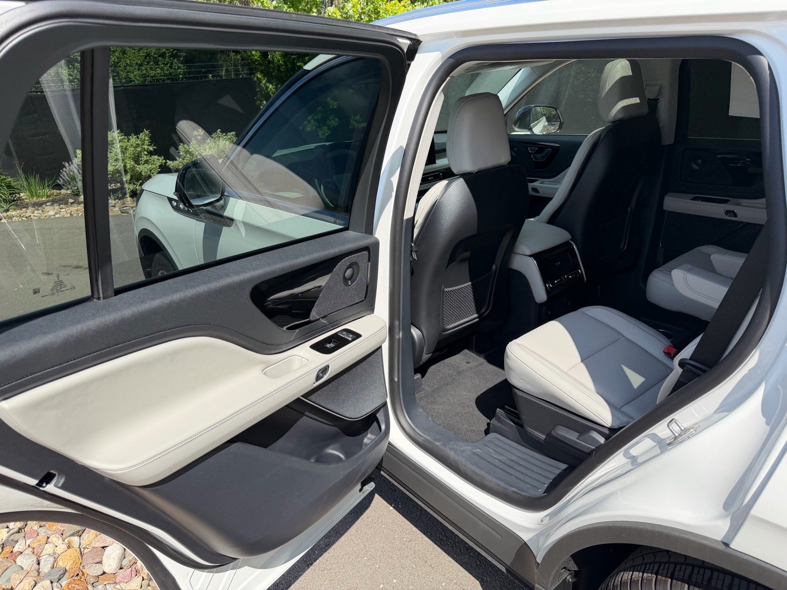 New 2026 Lincoln Aviator Reserve AWD/4WD image 19