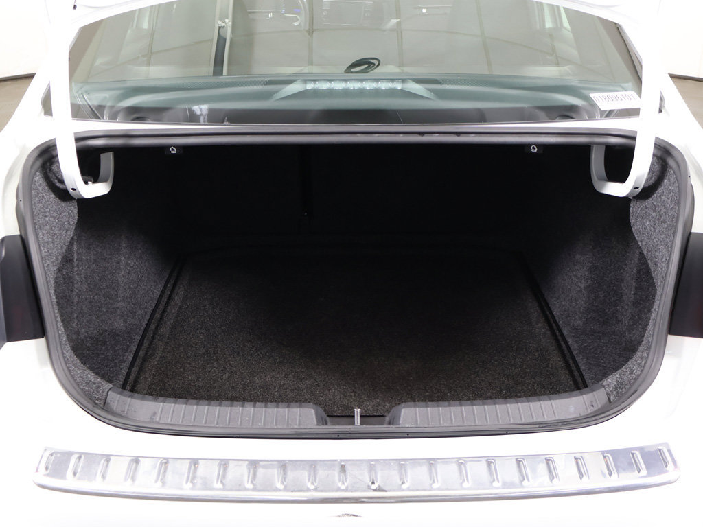 Used 2023 Volkswagen Jetta Sport FWD image 17