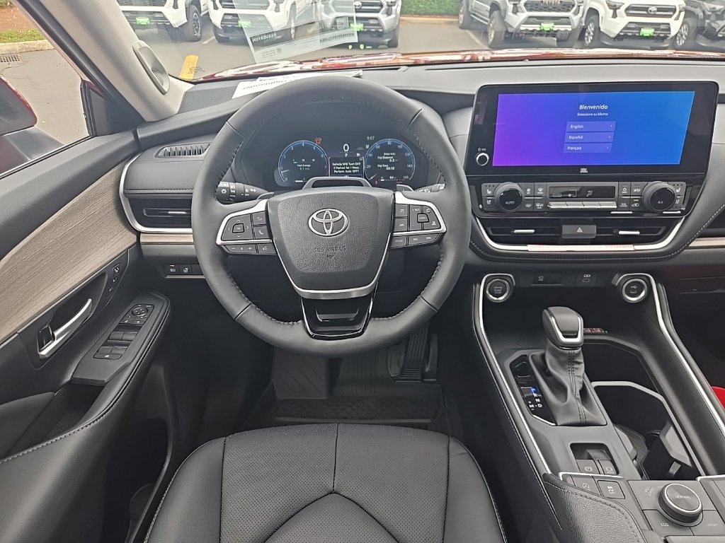 New 2026 Toyota Grand Highlander AWD image 13