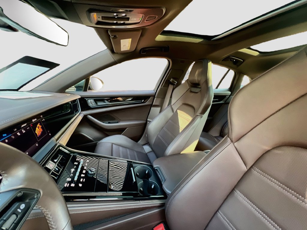 Certified 2025 Porsche Panamera 4S AWD/4WD image 5