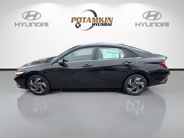 New 2026 Hyundai Elantra Limited image 8