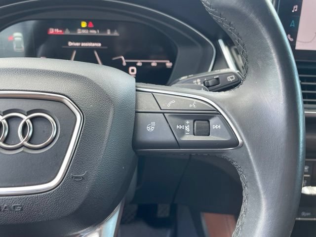 Used 2021 Audi Q5 2.0T Premium Plus w/ Premium Plus Package AWD/4WD image 16