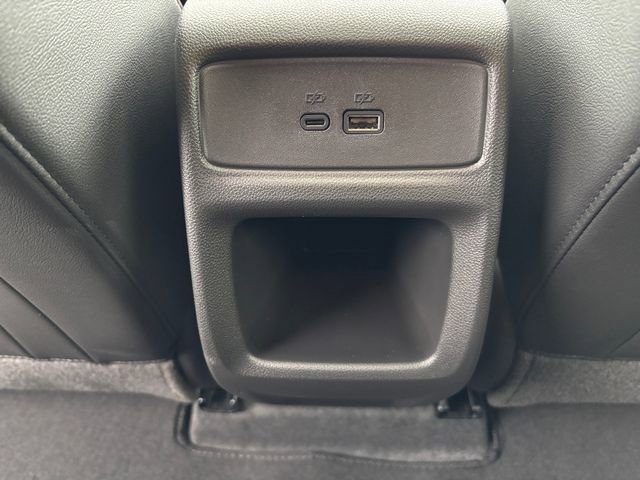 New 2026 Chevrolet Trax RS w/ Sunroof Package FWD image 28