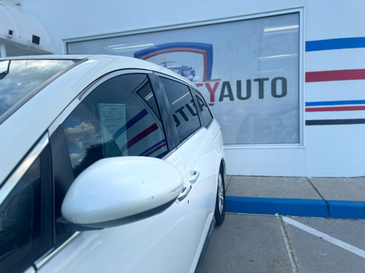 Used 2015 Honda Odyssey EX-L image 14