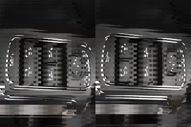 New 2026 Mercedes-Benz GLB 250 4MATIC image 24