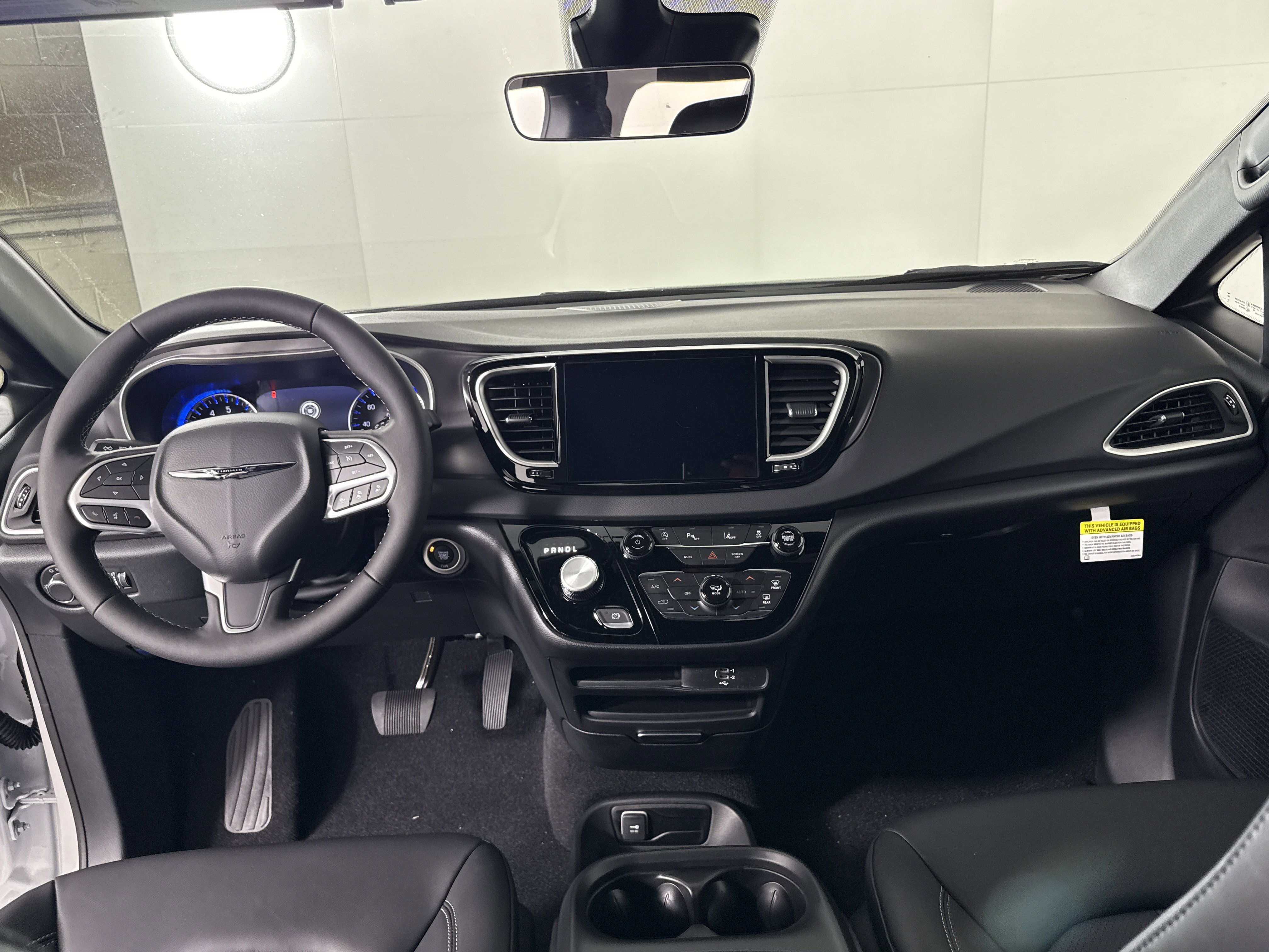 New 2026 Chrysler Voyager LX FWD image 15