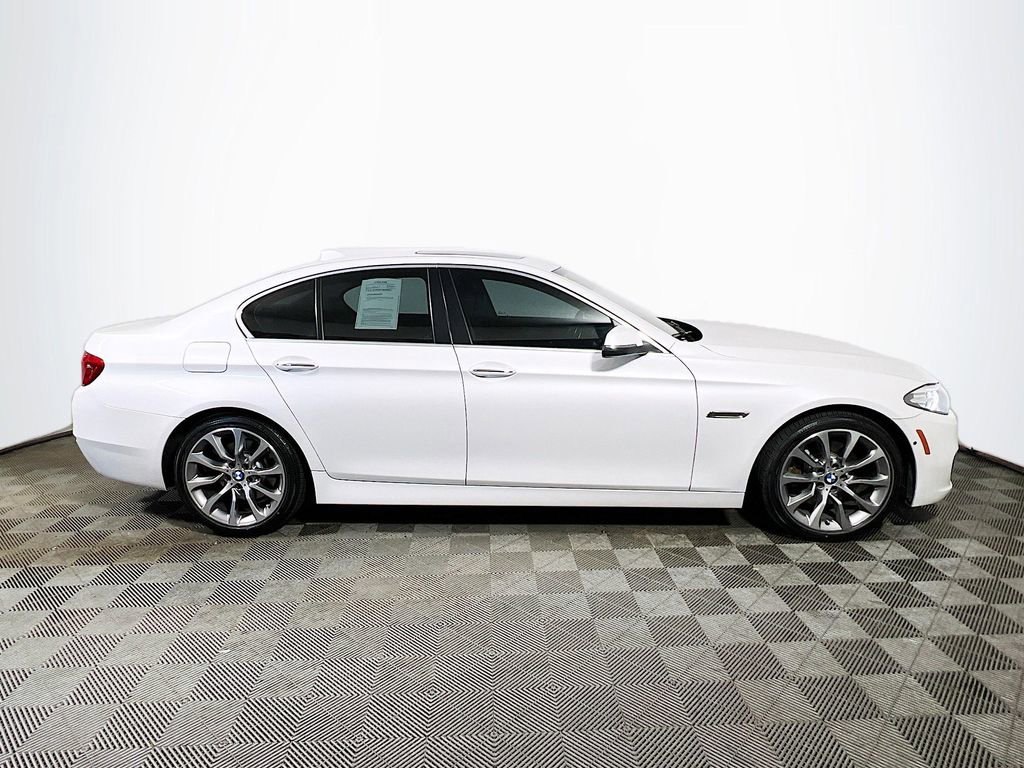 Used 2016 BMW 535i xDrive Sedan AWD/4WD image 8