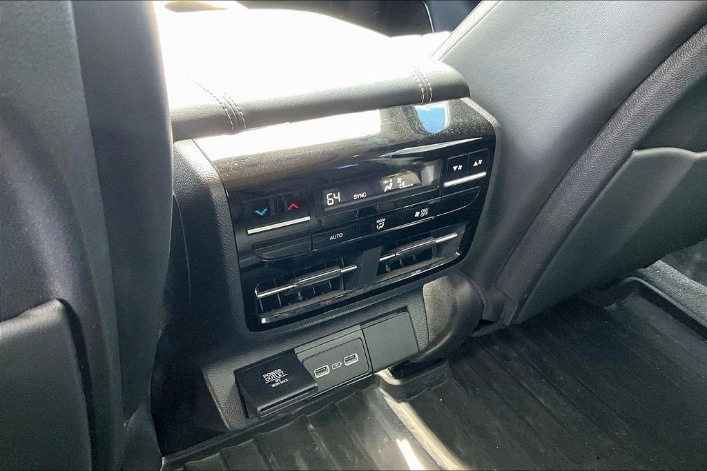 Used 2023 Acura MDX SH-AWD w/ Technology Package image 32