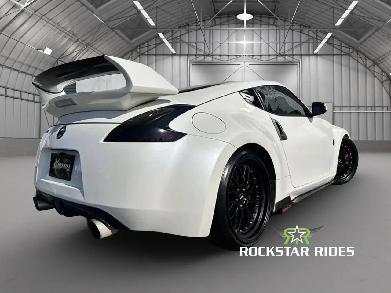 Used 2018 Nissan 370Z Coupe RWD image 13