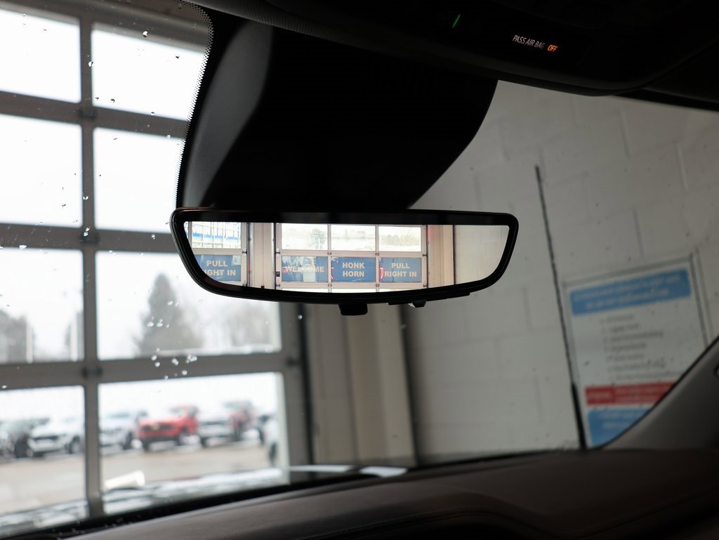 New 2026 GMC Sierra 3500 Denali w/ Denali Reserve Package image 24