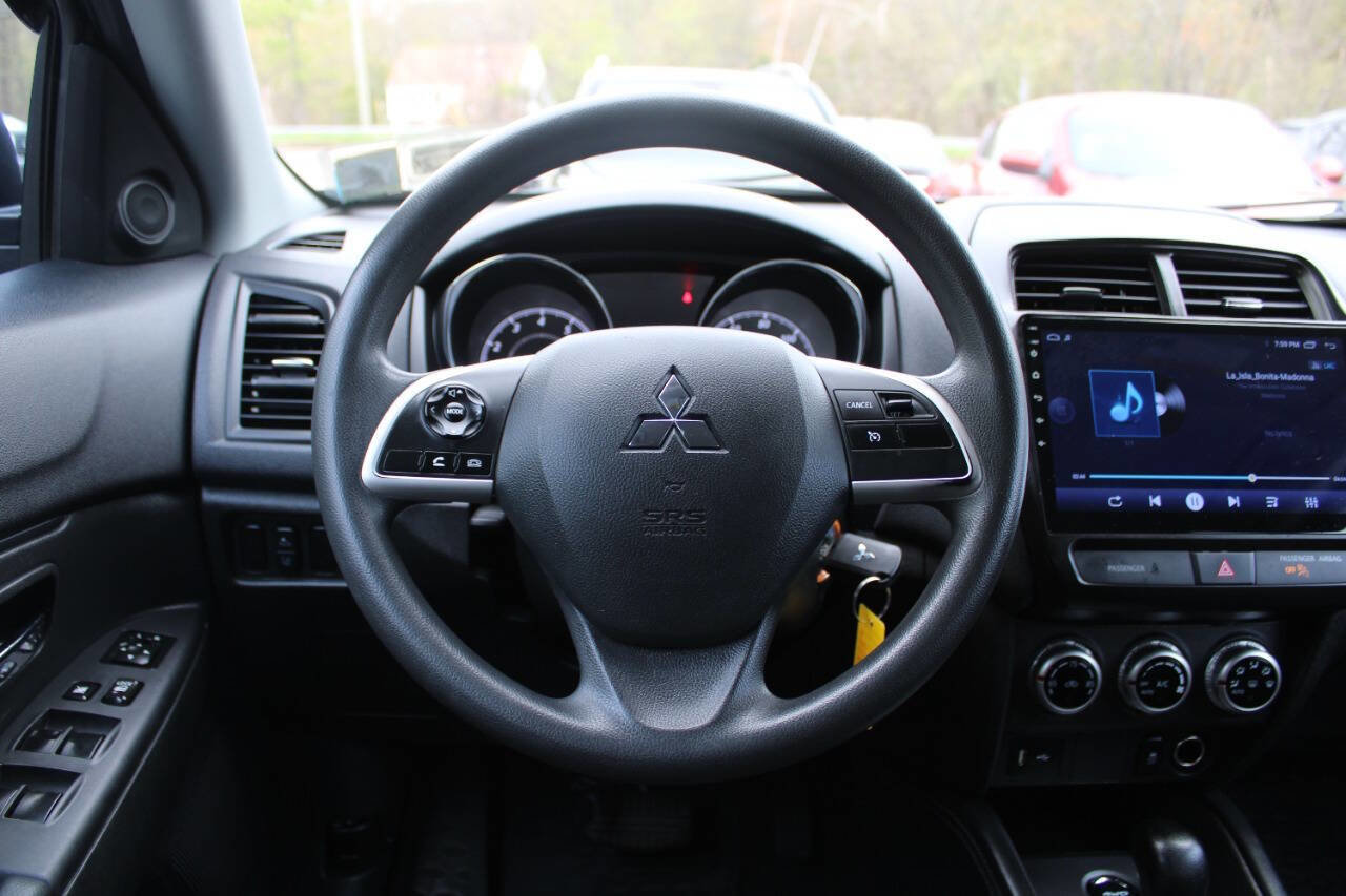 Used 2024 Mitsubishi Outlander Sport AWD image 35
