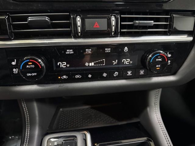Used 2025 Nissan Pathfinder Platinum AWD/4WD image 22