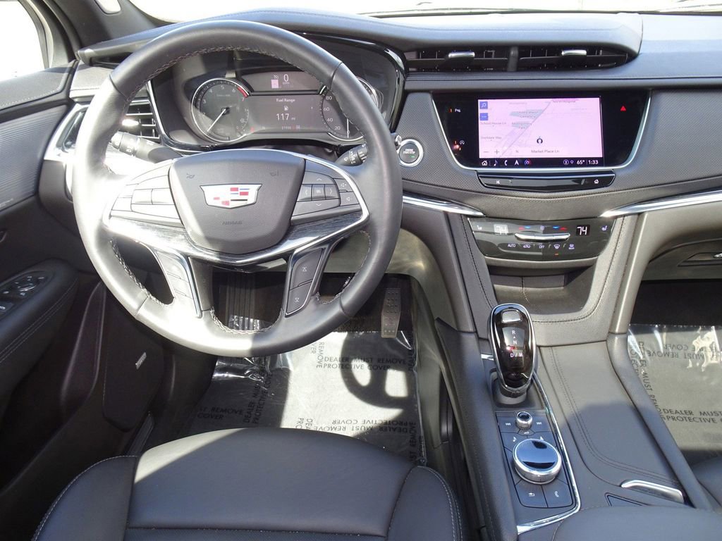 Certified 2023 Cadillac XT5 Premium Luxury w/ LPO, Floor Liner Package AWD/4WD image 12