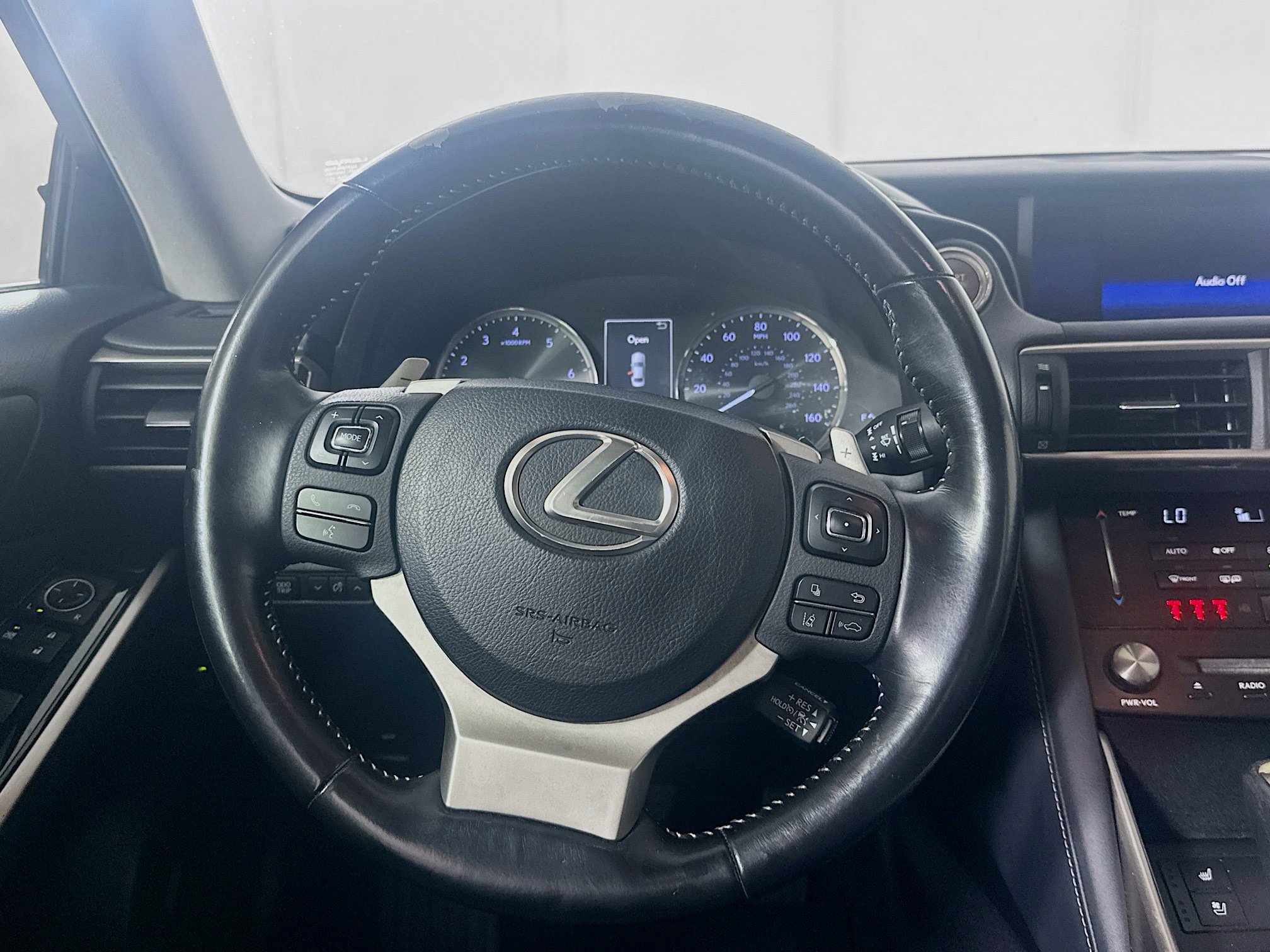 Used 2017 Lexus IS 200t w/ Premium Package RWD image 18