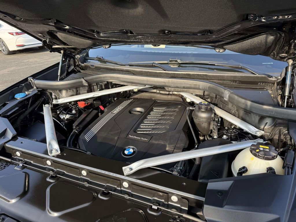 Used 2019 BMW X5 xDrive40i w/ Premium Package 2 image 30