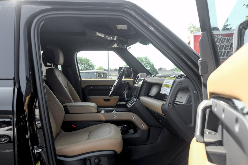 New 2026 Land Rover Defender 110 S AWD/4WD image 21