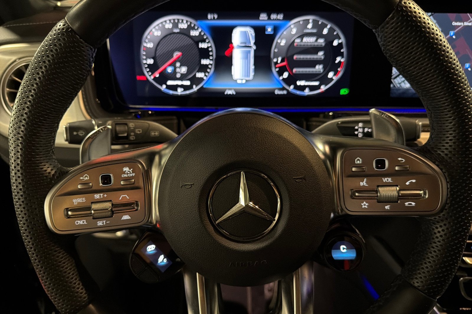 Used 2024 Mercedes-Benz G 63 AMG 4MATIC image 23