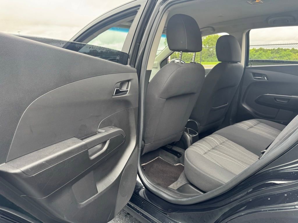 Used 2013 Chevrolet Sonic LT FWD image 29