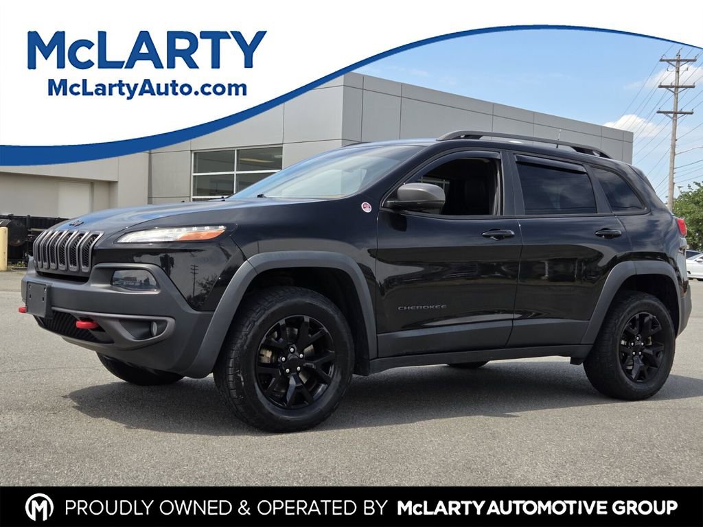 Used 2016 Jeep Cherokee Trailhawk w/ Comfort/Convenience Group