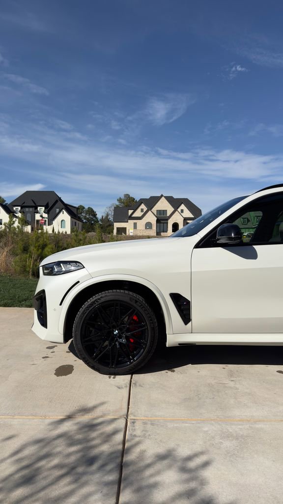 Used 2025 BMW X5 M Competition w/ Executive Package AWD/4WD image 9