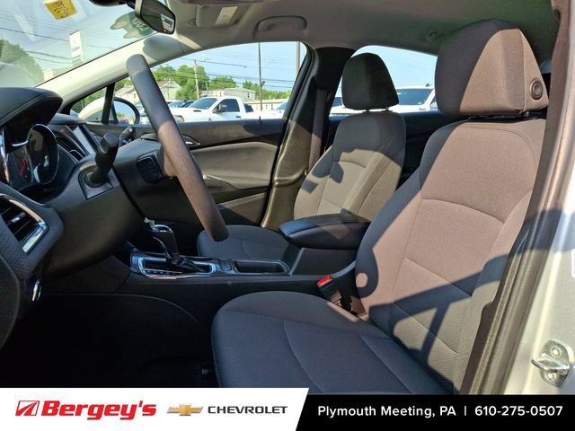 Used 2019 Chevrolet Cruze LT w/ LT Fleet Convenience Package FWD image 16