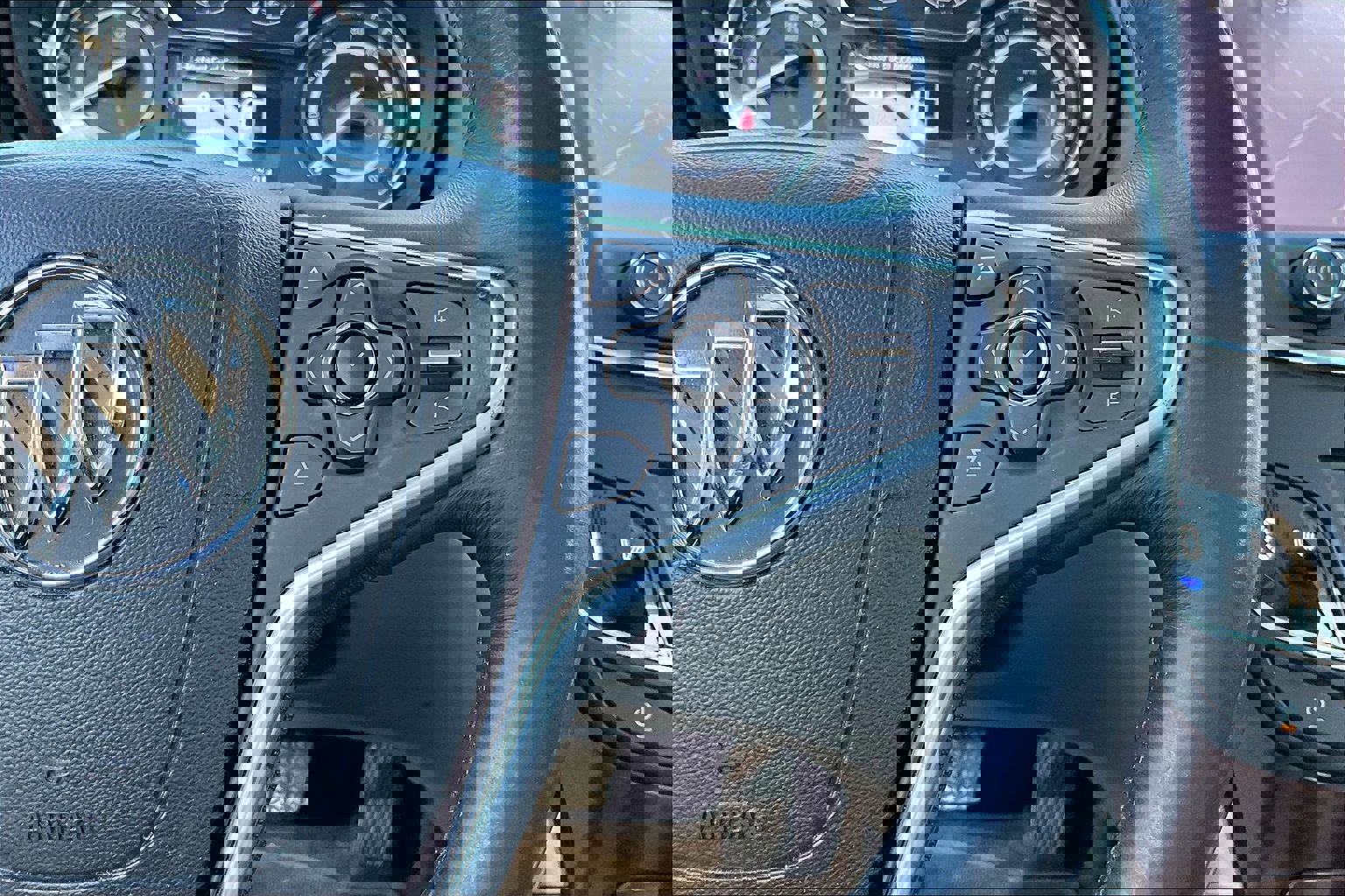 Used 2015 Buick Regal Premium w/ Experience Buick Package image 18