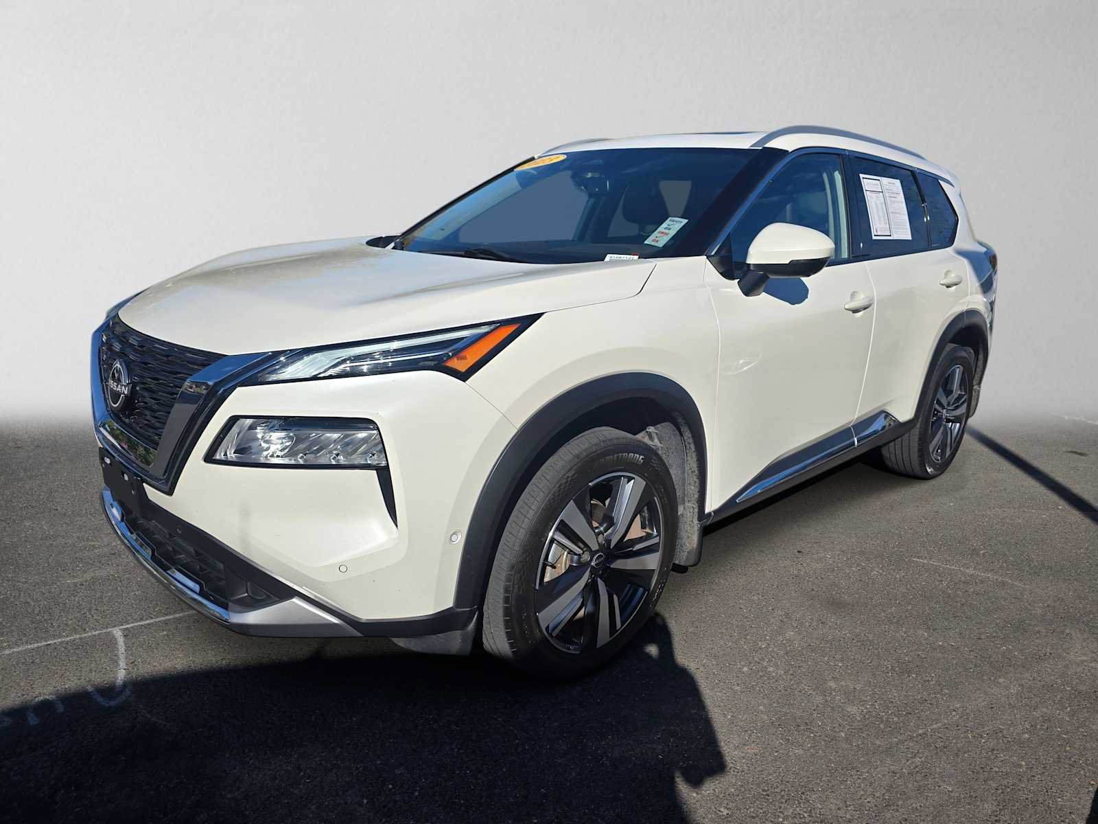 Used 2023 Nissan Rogue Platinum FWD image 7