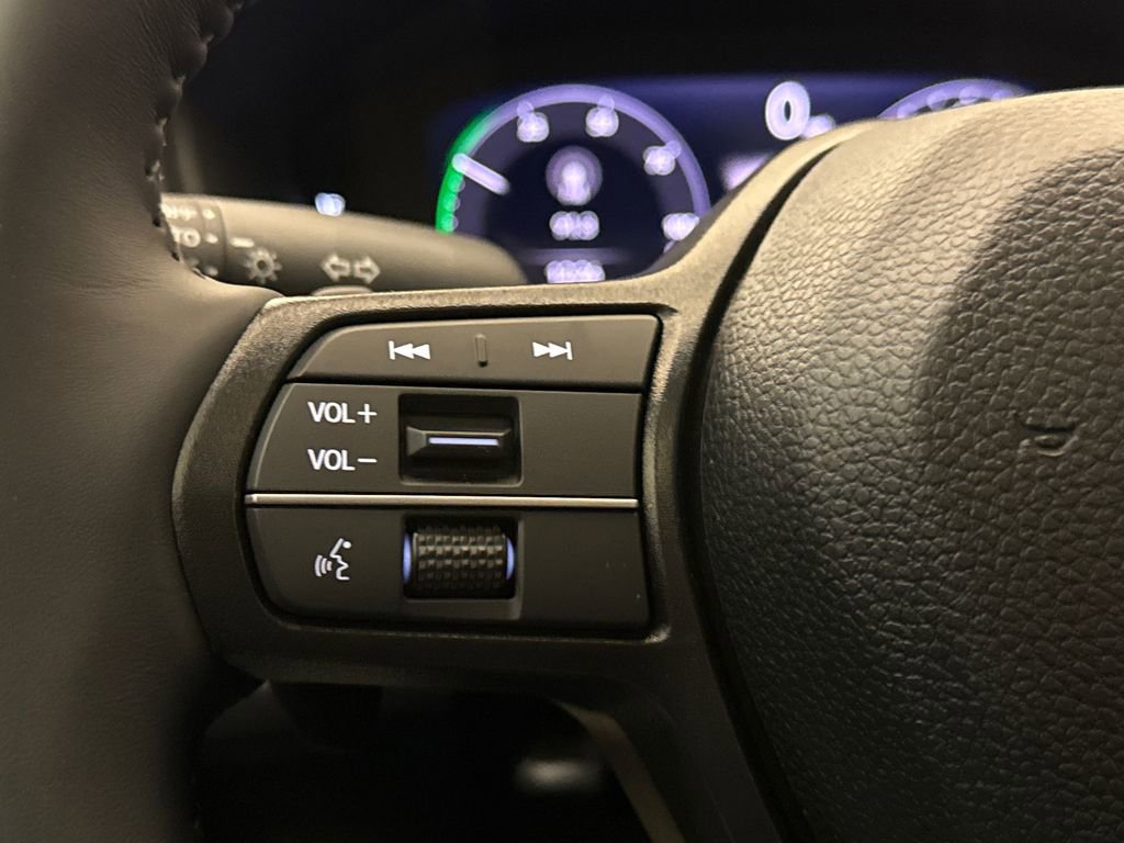 New 2025 Honda Accord Sport image 32