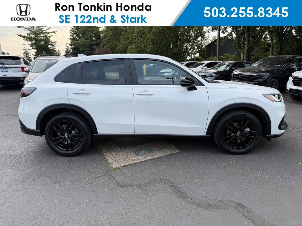 Certified 2026 Honda HR-V Sport image 11