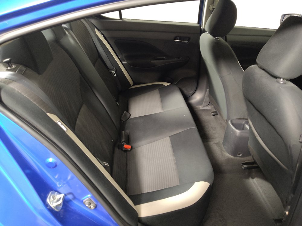 Used 2021 Nissan Versa SV FWD image 19