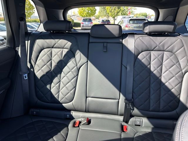New 2026 BMW X5 xDrive50e w/ Climate Comfort Package image 38