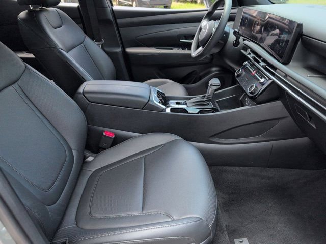 Used 2025 Hyundai Santa Cruz SEL FWD image 30