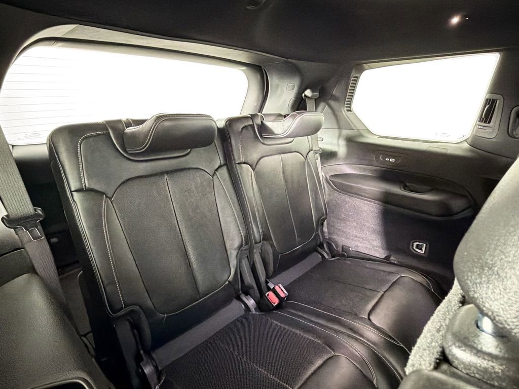 Used 2024 Jeep Grand Cherokee L Overland w/ Trailer Tow Package image 28