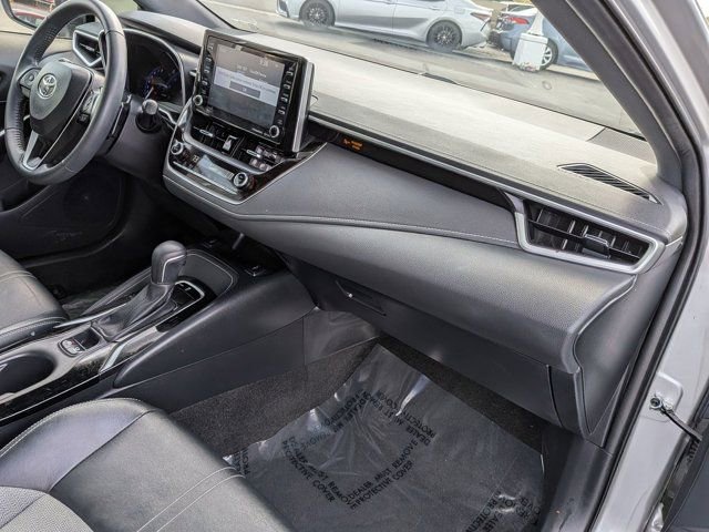 Used 2019 Toyota Corolla XSE FWD image 6