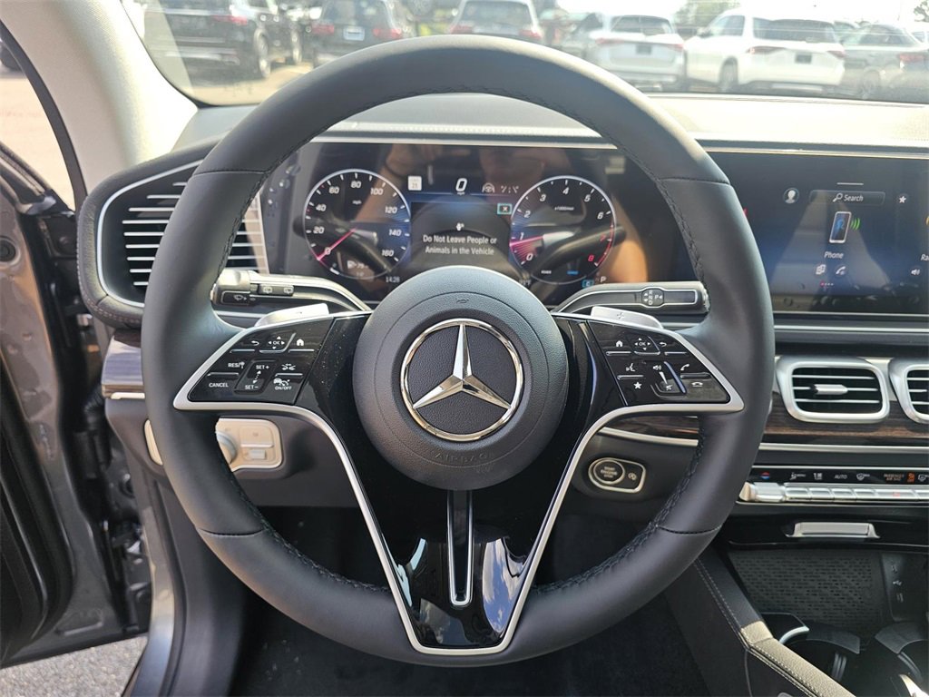New 2026 Mercedes-Benz GLS 450 4MATIC image 16