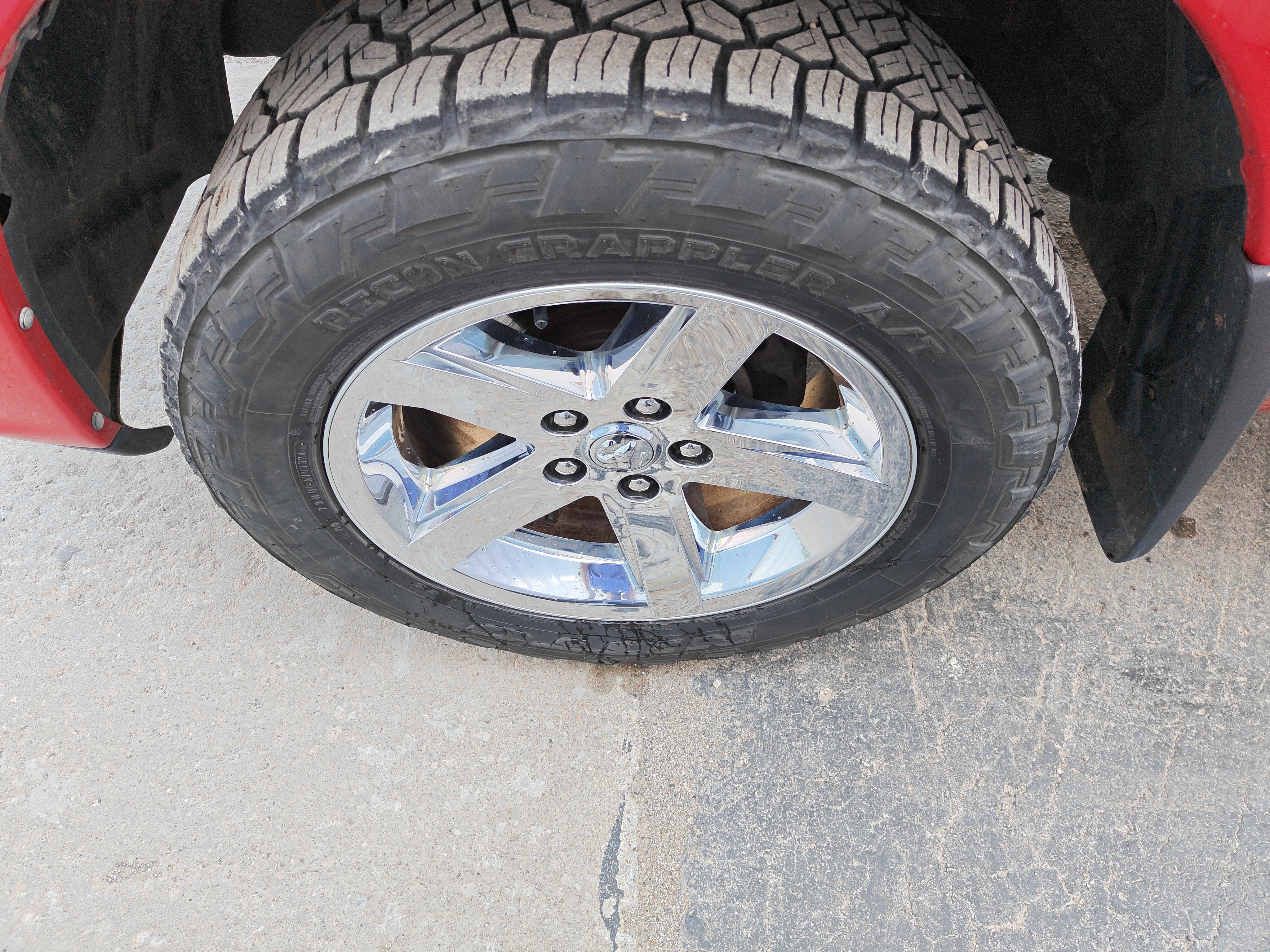 Used 2014 RAM 1500 Express AWD/4WD image 9