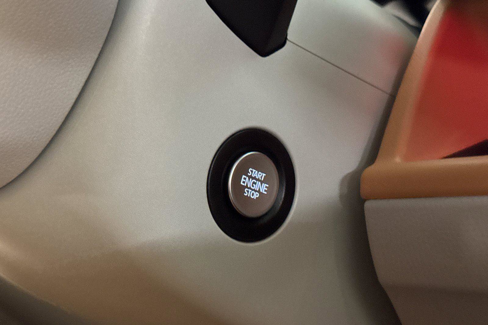 New 2025 Volkswagen ID. Buzz 1st Edition image 22