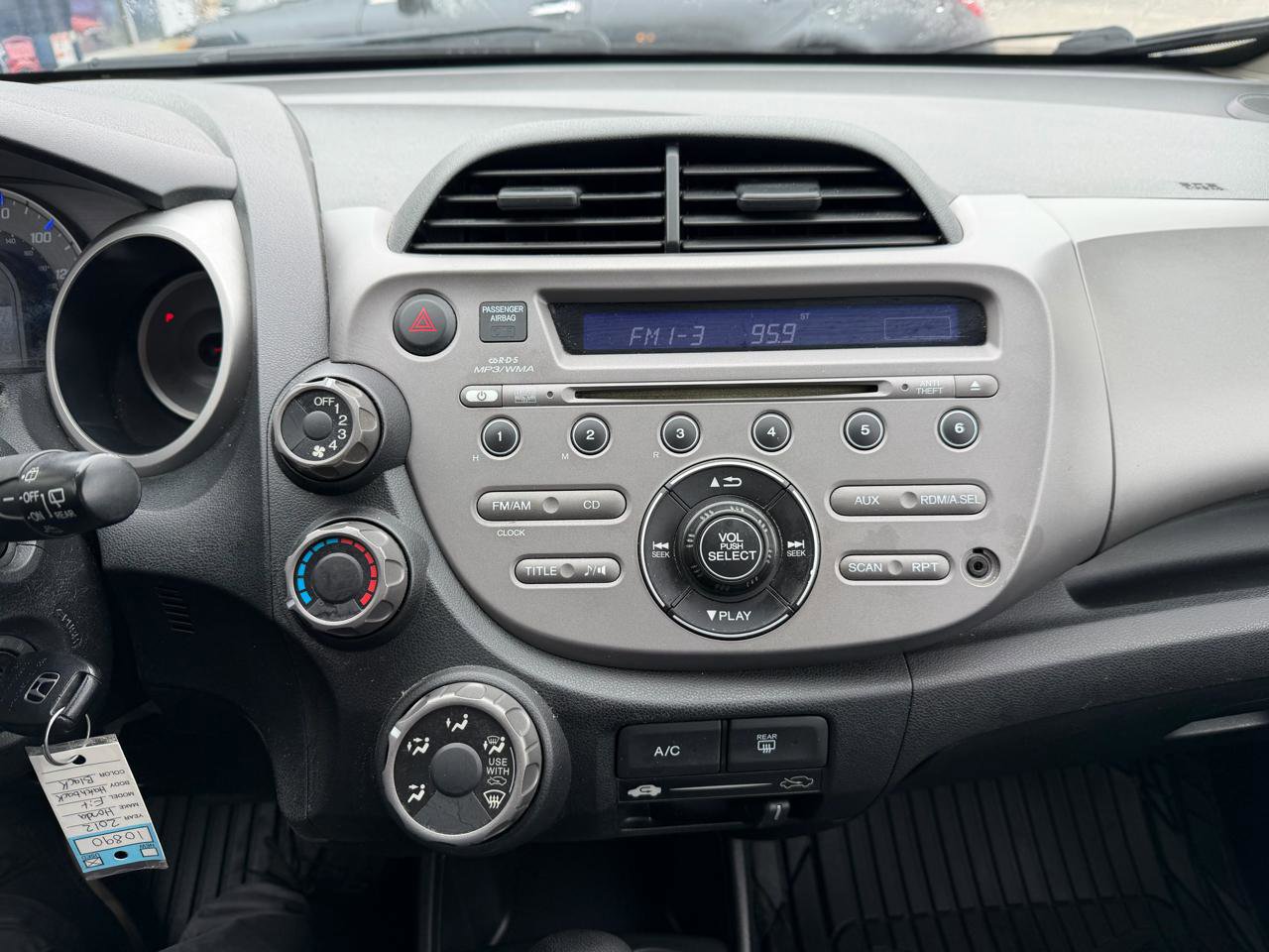 Used 2012 Honda Fit image 28