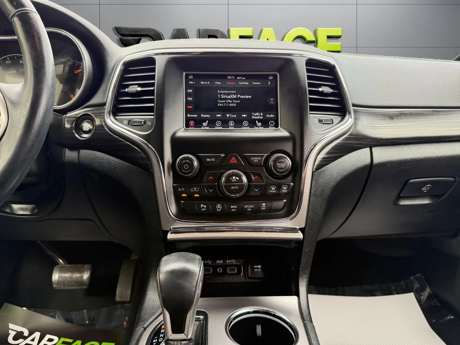 Used 2019 Jeep Grand Cherokee Laredo AWD/4WD image 24