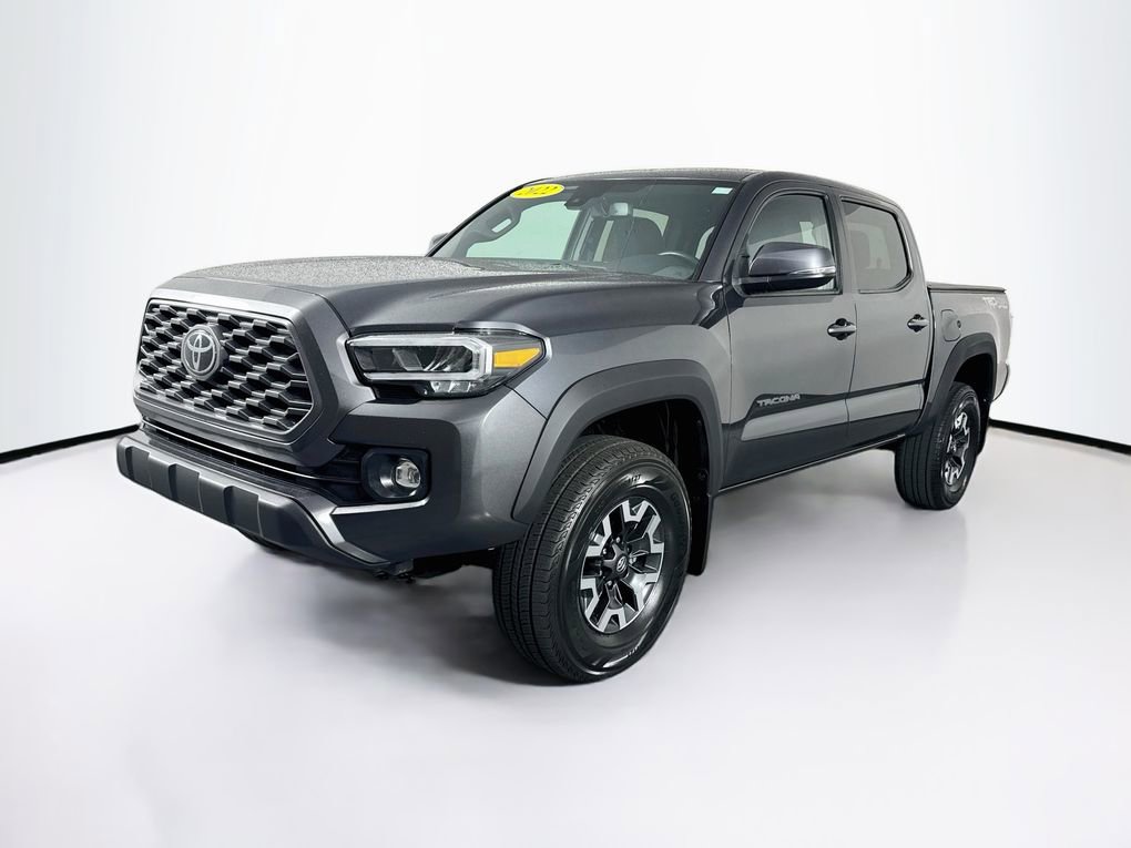Used 2022 Toyota Tacoma TRD Off-Road w/ Technology Package AWD/4WD image 3