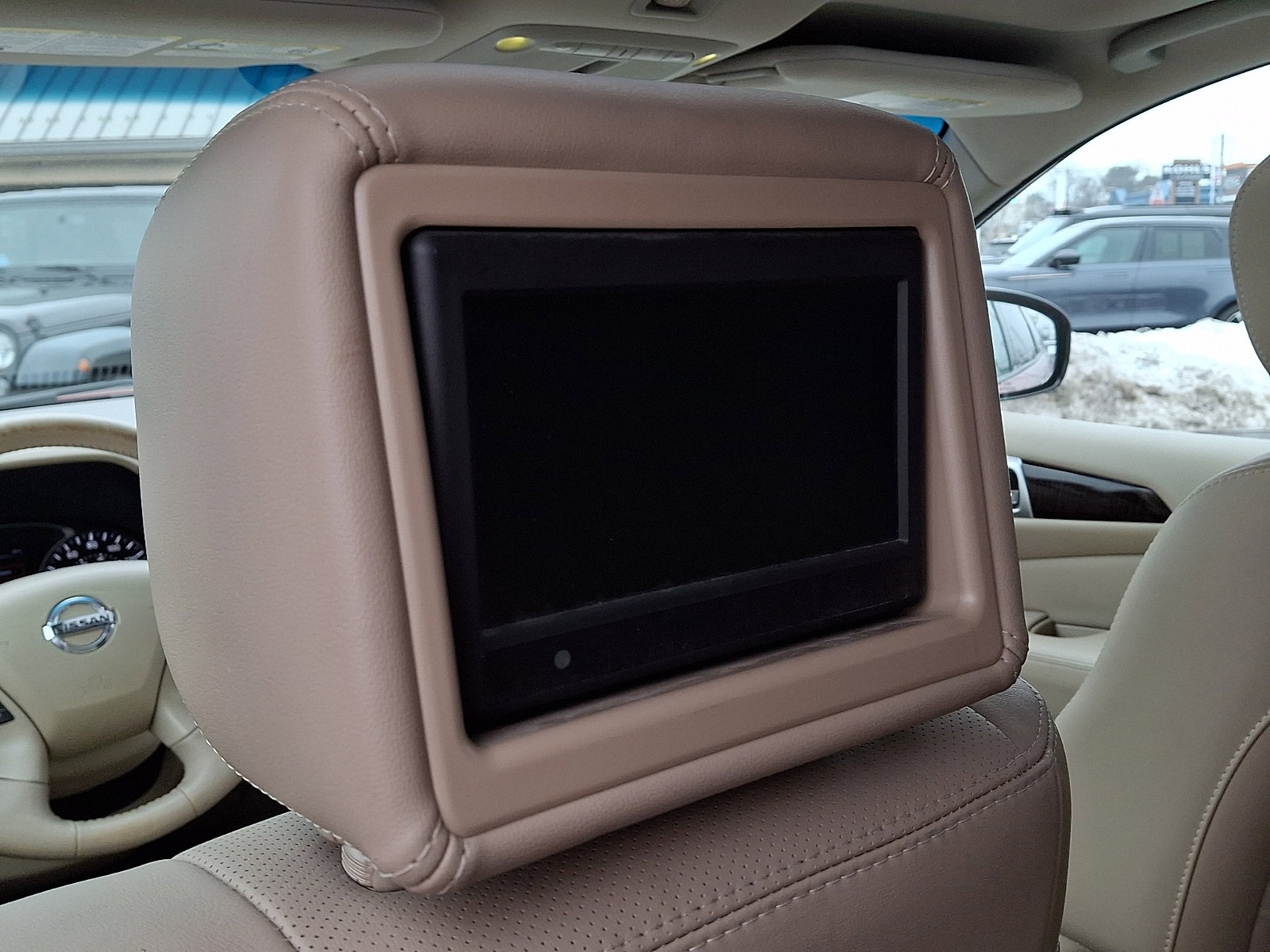 Used 2014 Nissan Pathfinder Platinum w/ Platinum Premium Package image 12