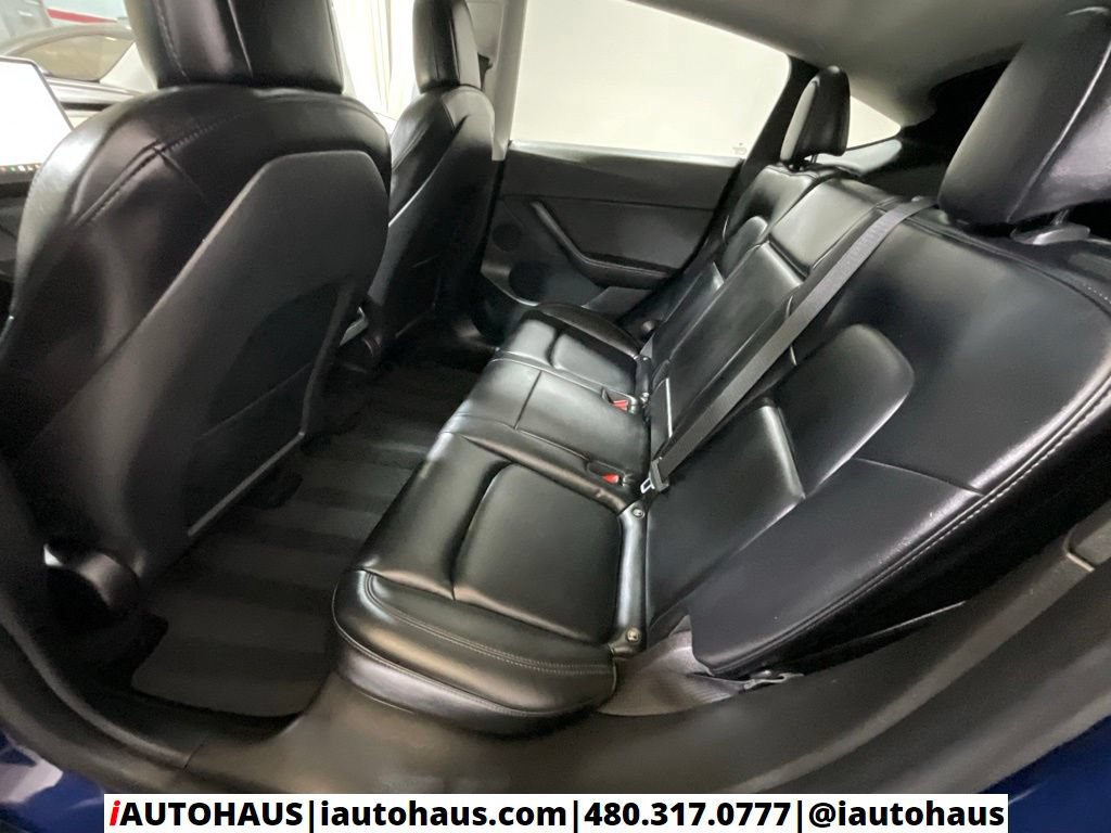 Used 2021 Tesla Model Y Long Range AWD/4WD image 19