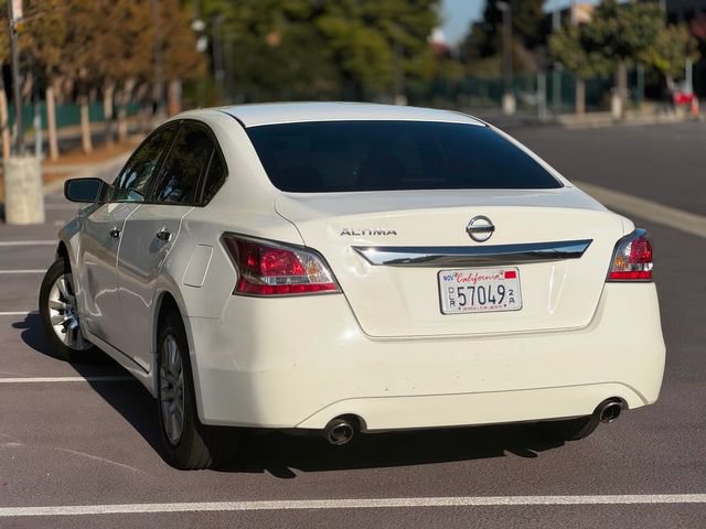 Used 2015 Nissan Altima 2.5 FWD image 10