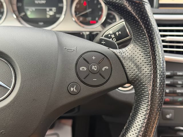 Used 2010 Mercedes-Benz E 350 4MATIC Sedan image 21