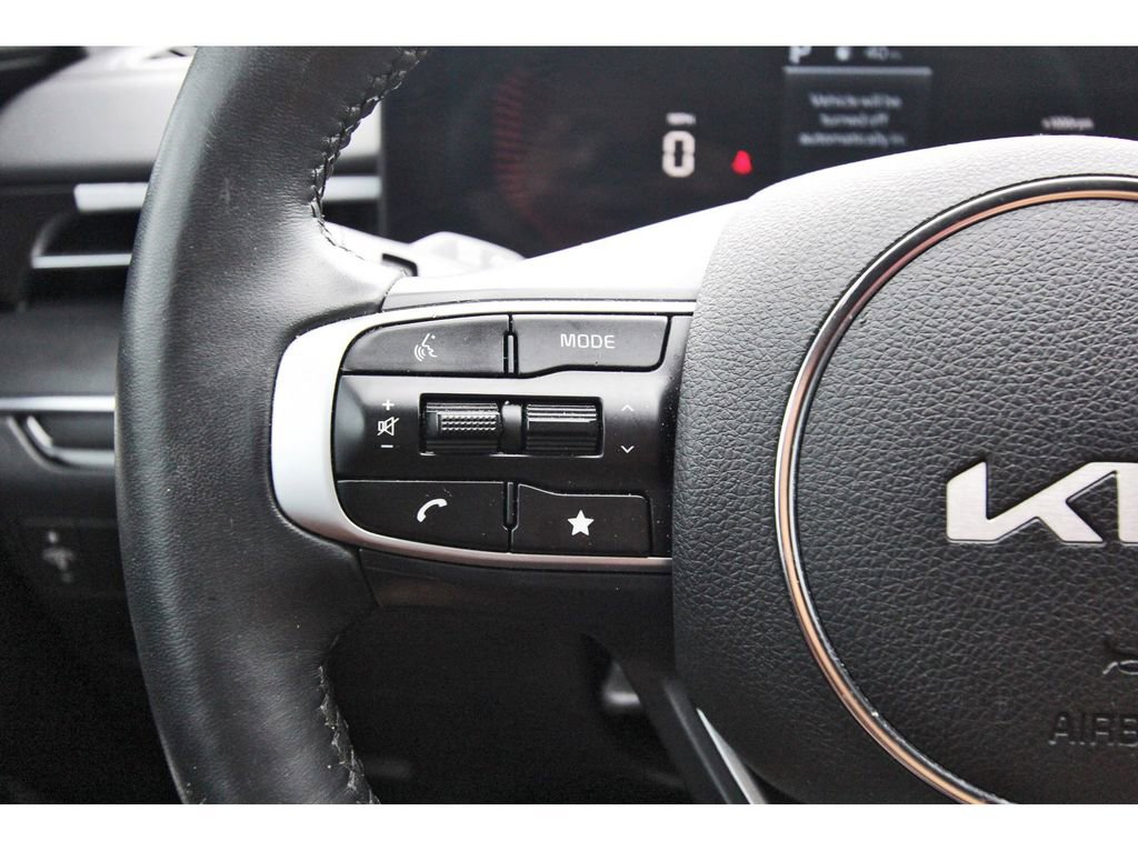 Used 2025 Kia K5 GT-Line w/ GT-Line Premium Package AWD/4WD image 15