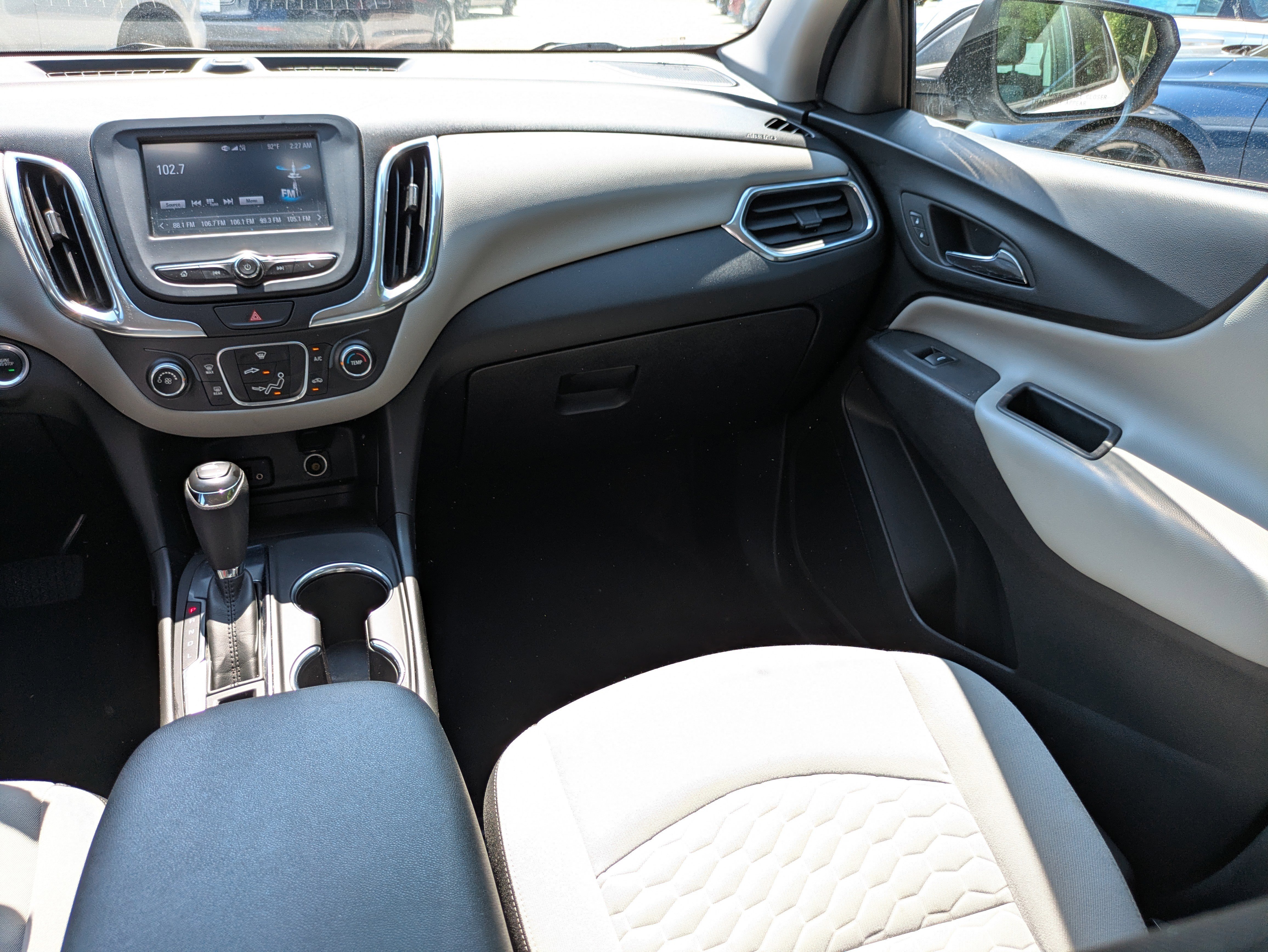 Used 2018 Chevrolet Equinox LS FWD image 22