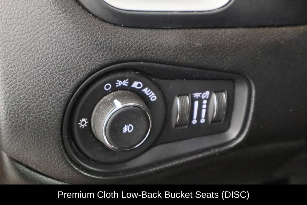 Used 2021 Jeep Renegade Latitude w/ Convenience Group image 18