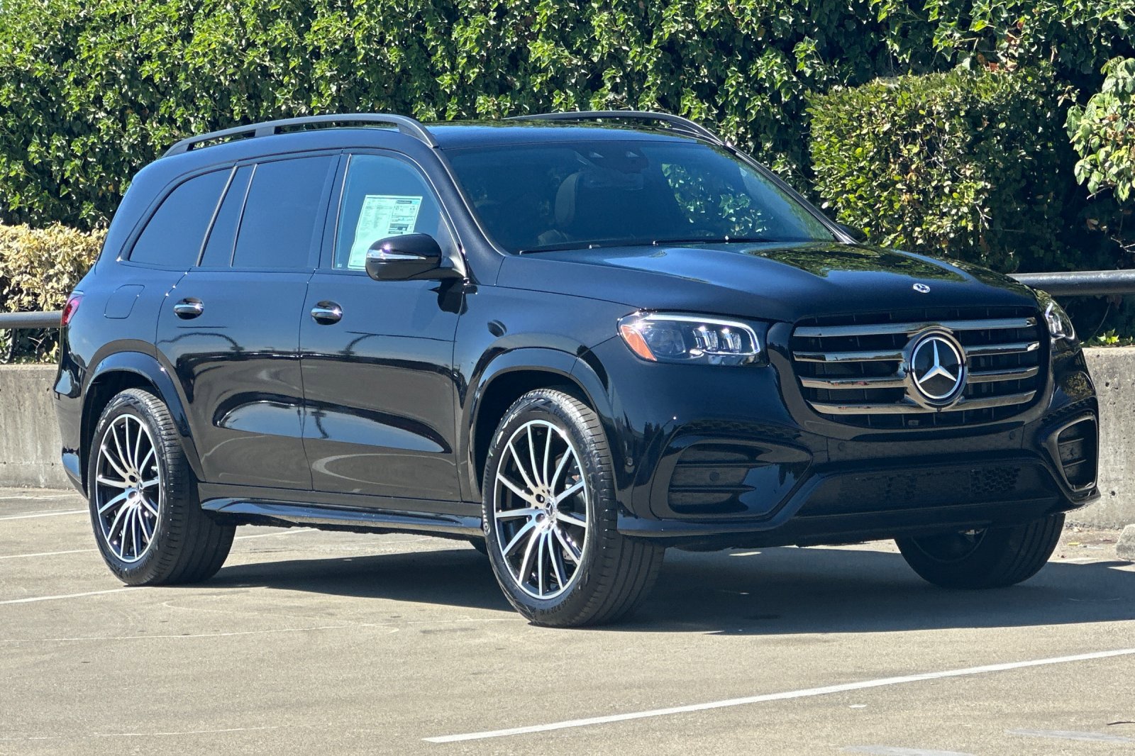 New 2025 Mercedes-Benz GLS 450 4MATIC image 6